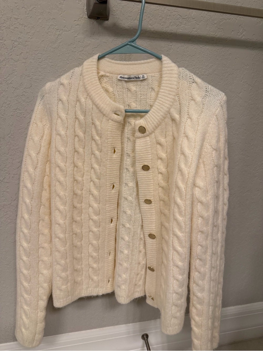 Abercrombie & Fitch Cream Cable-Knit Button Cardigan